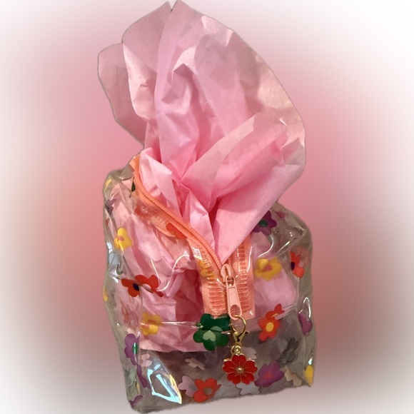 ✨HOST PICK✨🌸FLOWER BEAUTY🌸7-Piece Makeup Bundle/NIP - Picture 6 of 6